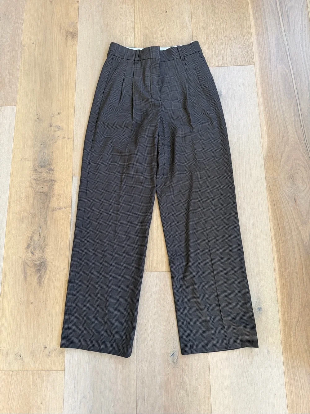 Aritzia Plaid Effortless Pants